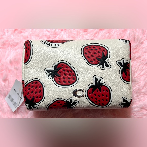 COACH ESSENTIAL COSMETIC POUCH - STRAWBERRY PRINT - Picture 2 of 8